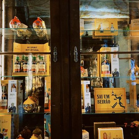 Pharmacia Guesthouse コインブラ エクステリア 写真