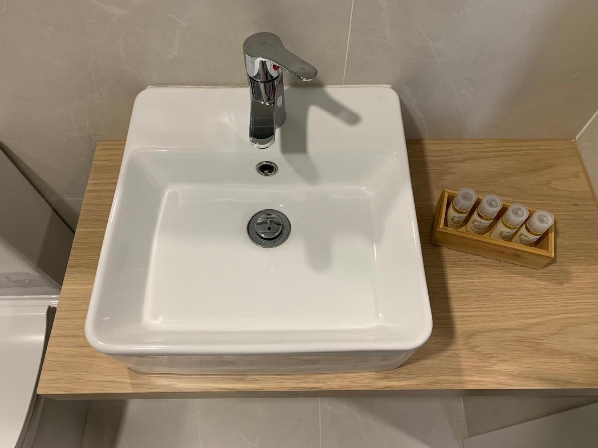 Pharmacia Guesthouse コインブラ エクステリア 写真