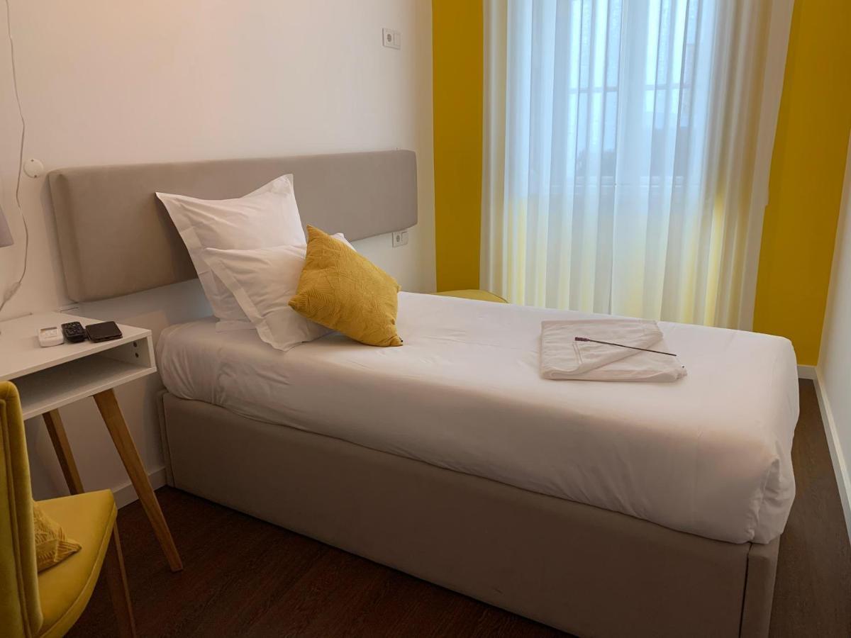Pharmacia Guesthouse コインブラ エクステリア 写真